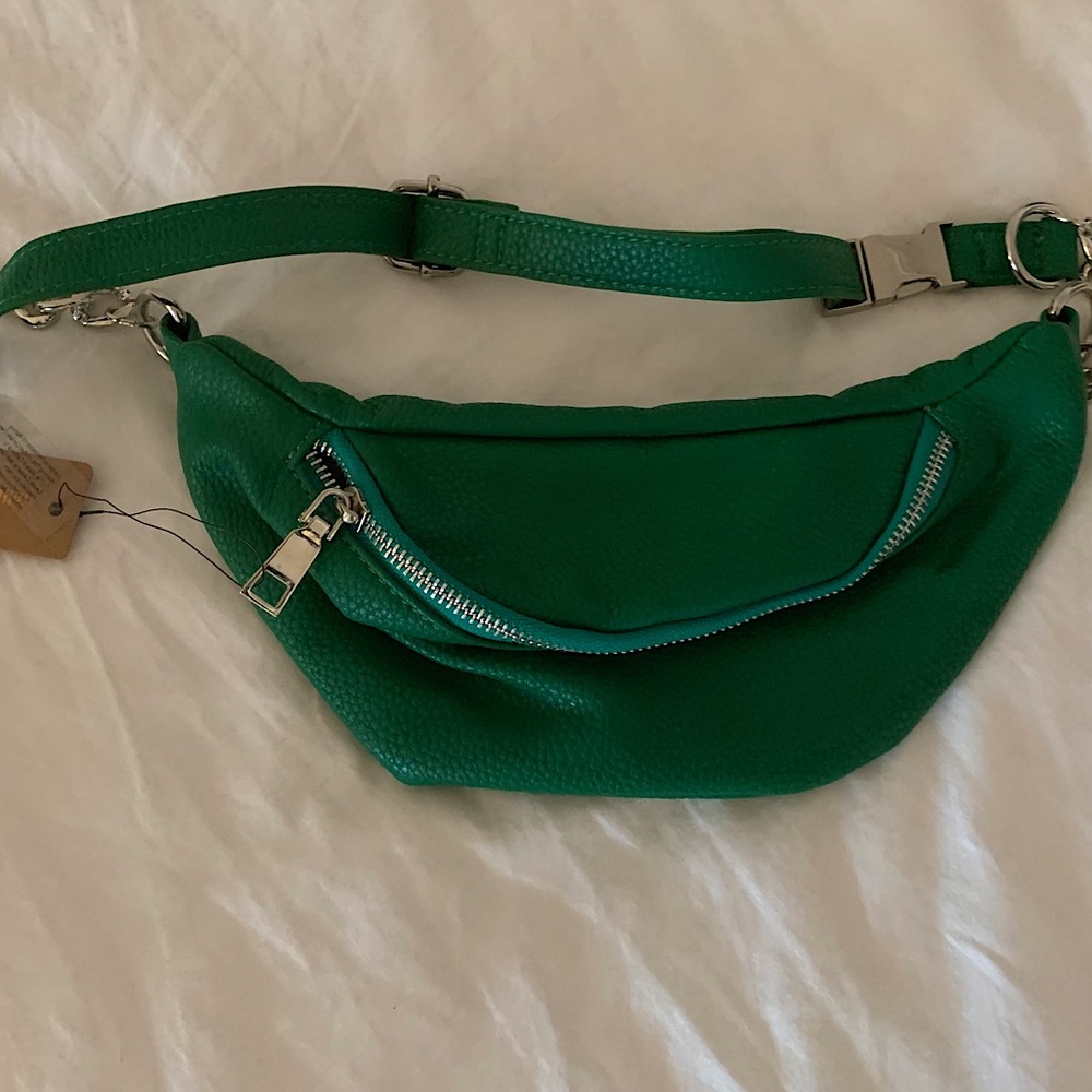 Classic Green Belt Bag